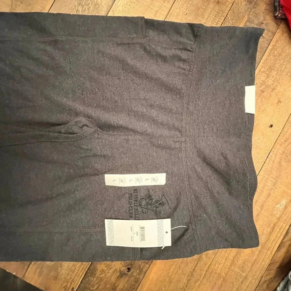 BH Polo Club Exercise Shorts - Large - Picture 1 of 6